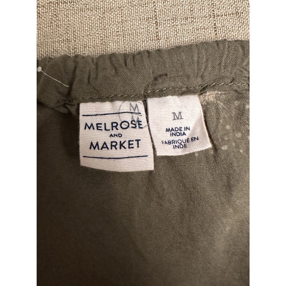 MELROSE AND MARKET Top Womens Medium Dandelion Sleeveless Flowy Blouse Boxy - Picture 3 of 8